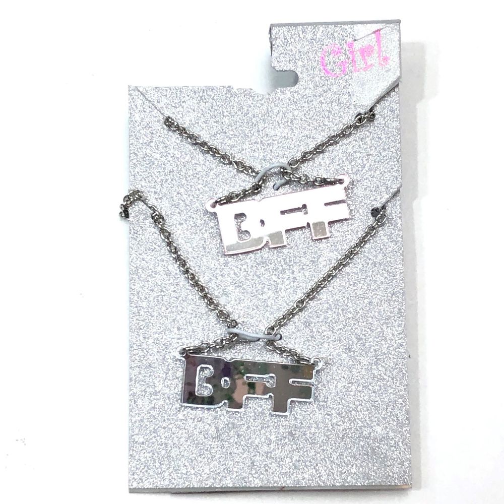 Total Girl BFF Necklaces Set Pink Blue NEW